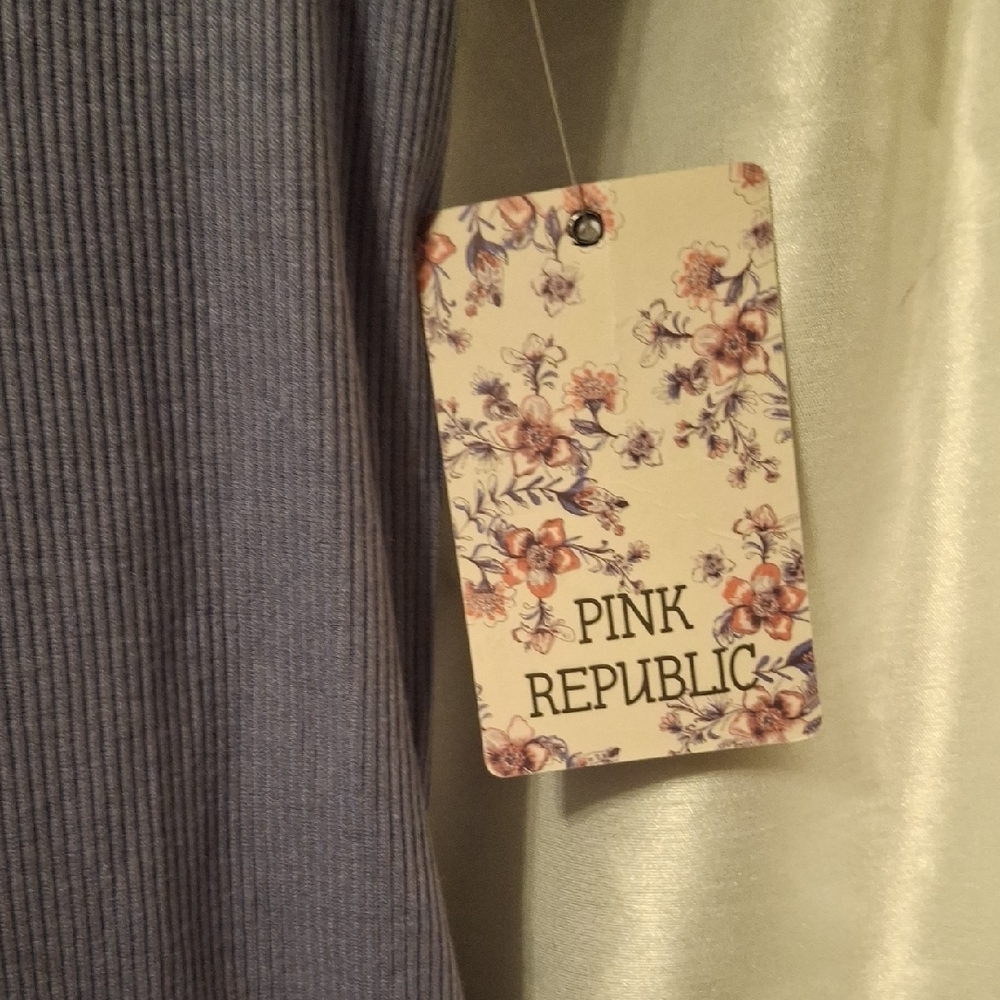Pink Republic Lavender Ribbed Zip-Front Tee S 💝💝💝💝 - Picture 3 of 8